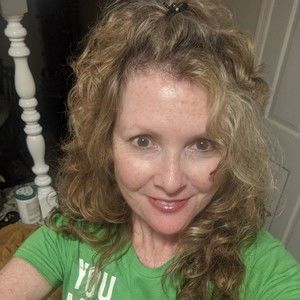 Meet your Posher, Beverly